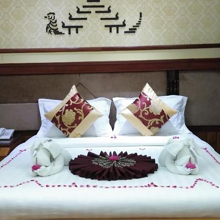 Palace Hotel Mandalay Dış mekan fotoğraf