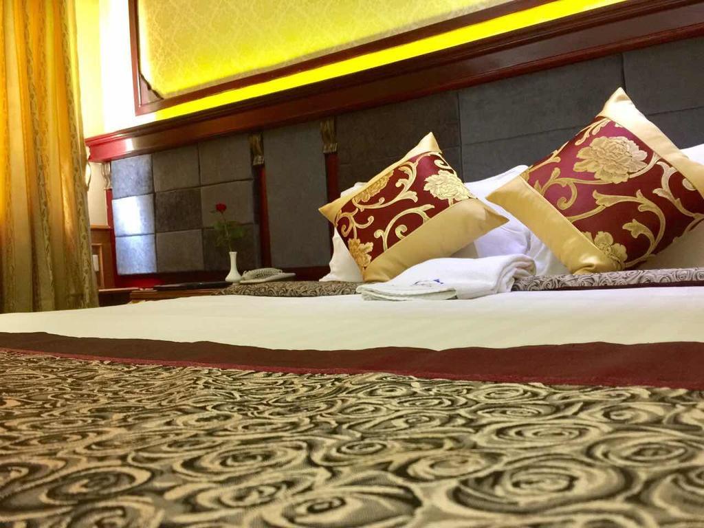 Palace Hotel Mandalay Dış mekan fotoğraf