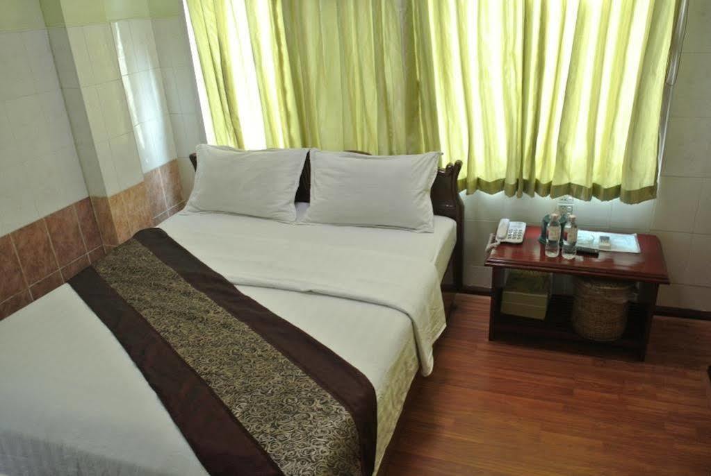 Palace Hotel Mandalay Dış mekan fotoğraf