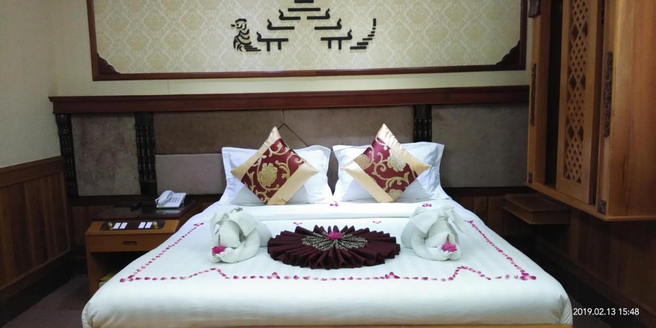 Palace Hotel Mandalay Dış mekan fotoğraf